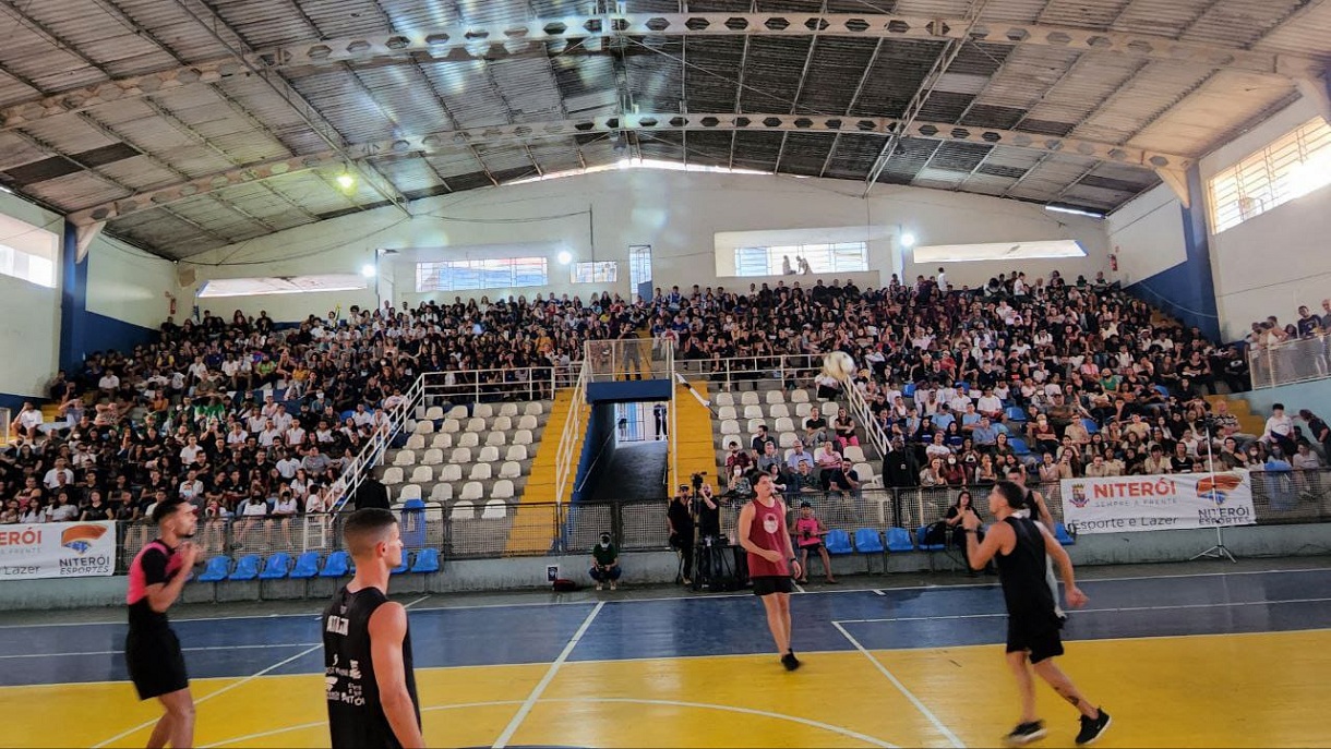 Niterói celebra retorno dos Jogos Escolares depois de dois anos de  interrupção por causa da pandemia de Covid-19 – Prefeitura Municipal de  Niterói