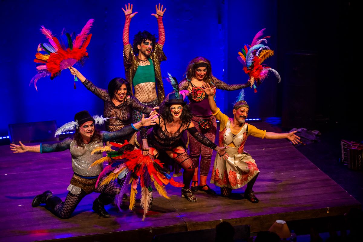 Espetáculos teatrais se destacam na agenda cultural em Santos